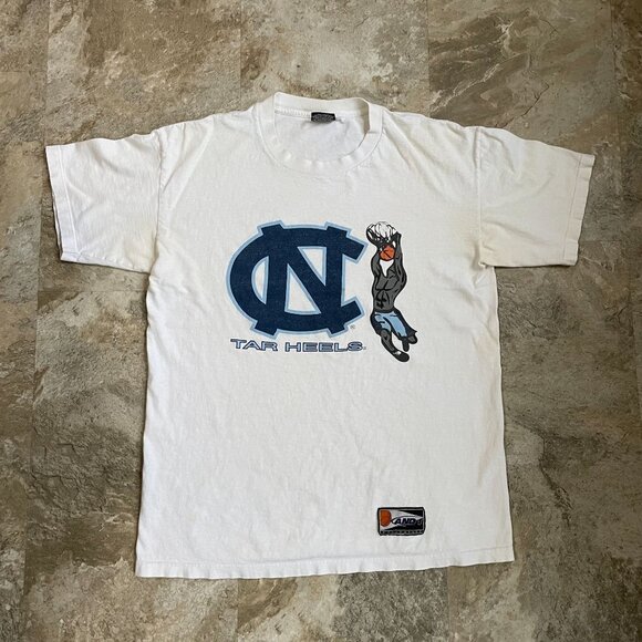And1 Other - VINTAGE AND1 UNC NORTH CAROLINA TAR HEELS SHORT SLEEVE GRAPHIC TEE MEN'S LARGE